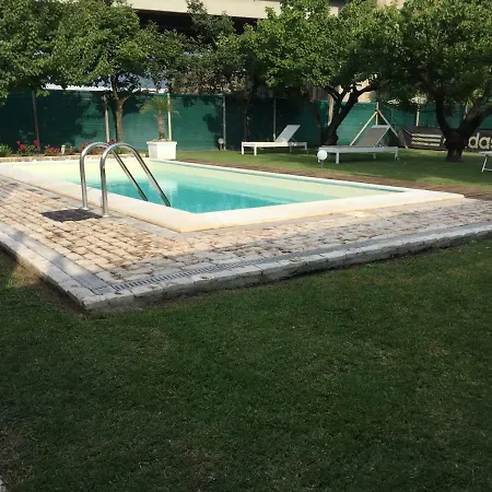 Camera Con Giardino E Piscina 3* سكافاتي